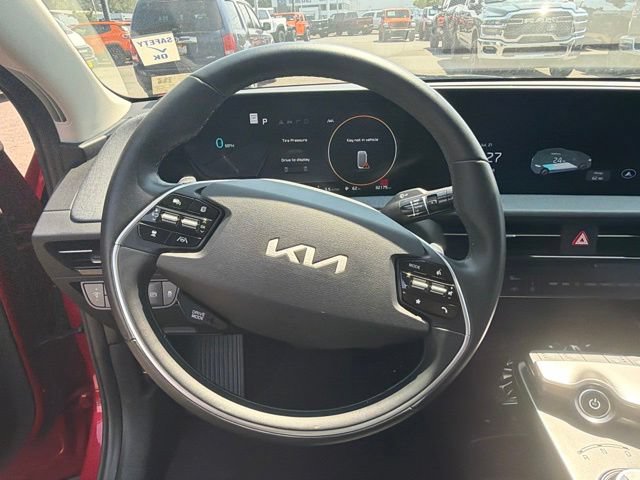 Used 2023 Kia EV6 Wind RWD image 21