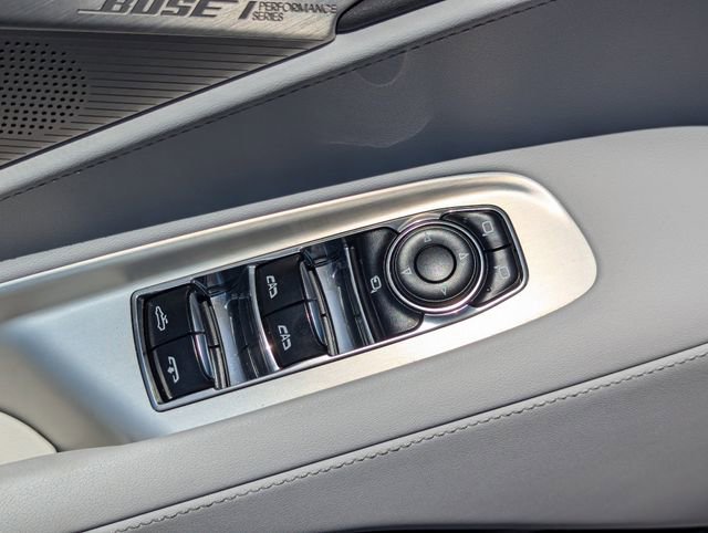 Used 2021 Chevrolet Corvette Stingray Preferred Conv w/ Z51 Performance Package RWD image 8