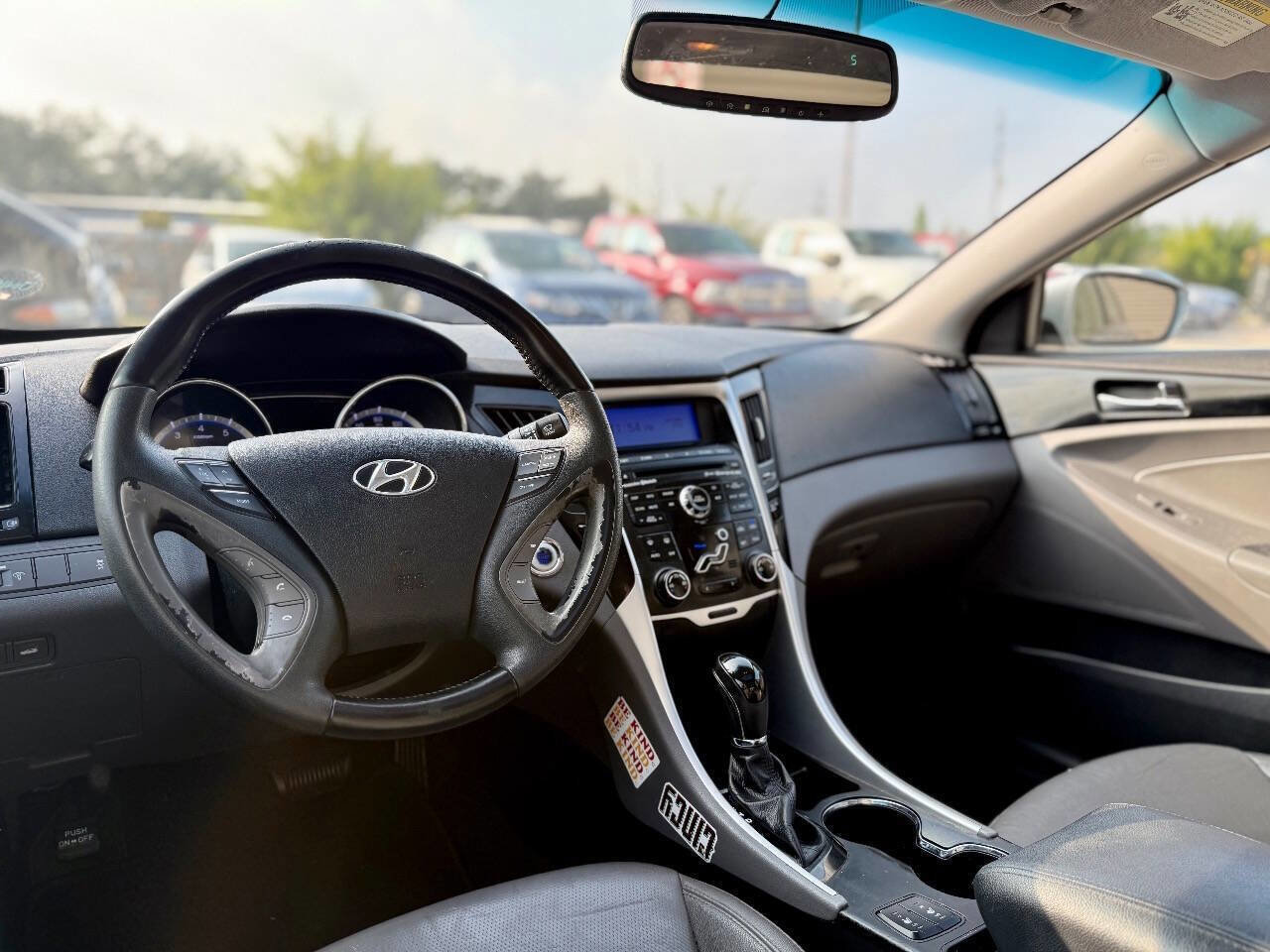 Used 2011 Hyundai Sonata Limited image 12