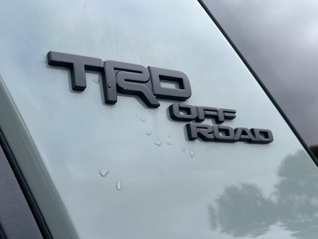 Used 2023 Toyota 4Runner TRD Off-Road Premium w/ Off Road Premium Plus Package AWD/4WD image 13