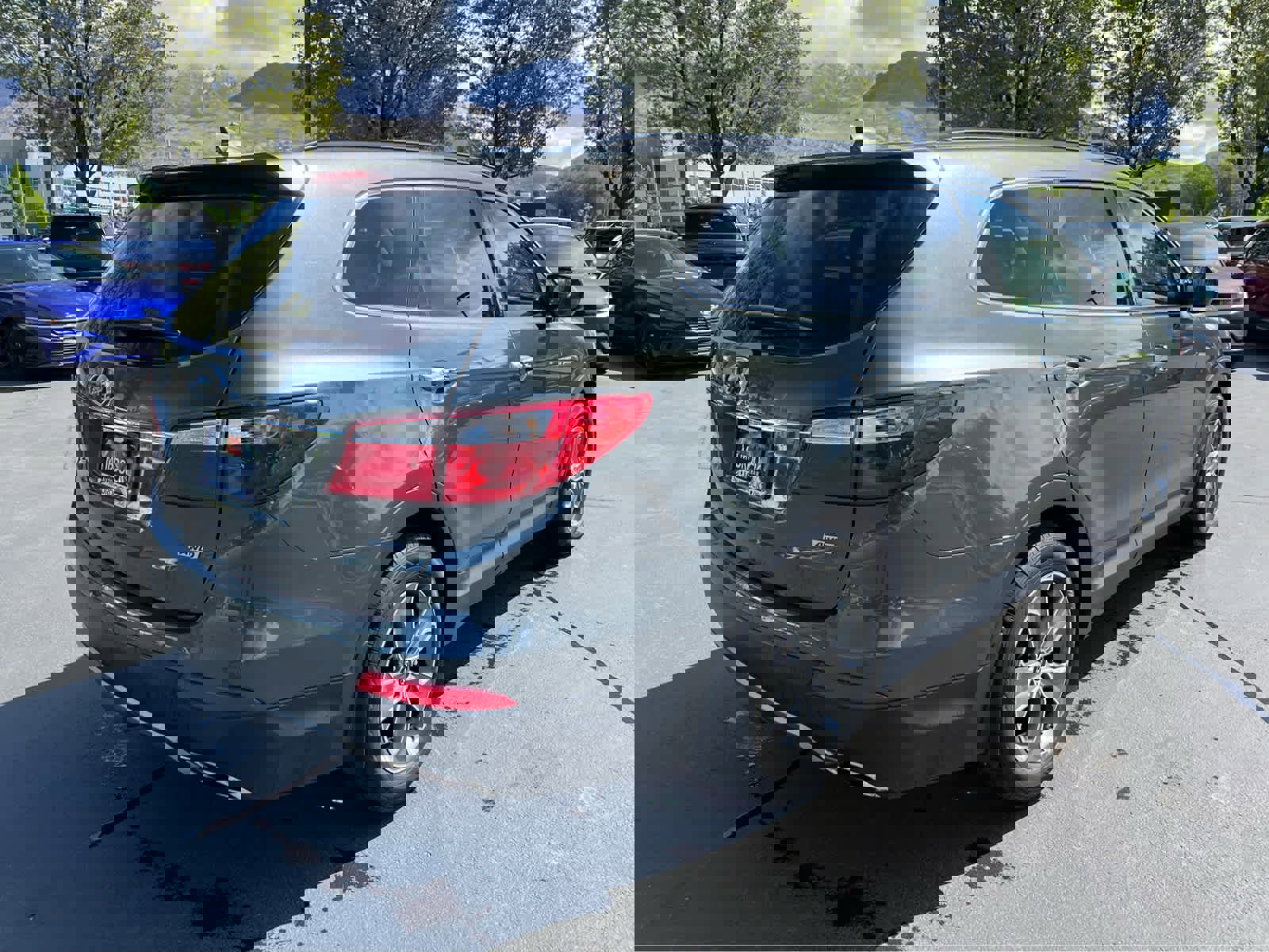 Used 2014 Hyundai Santa Fe GLS image 7