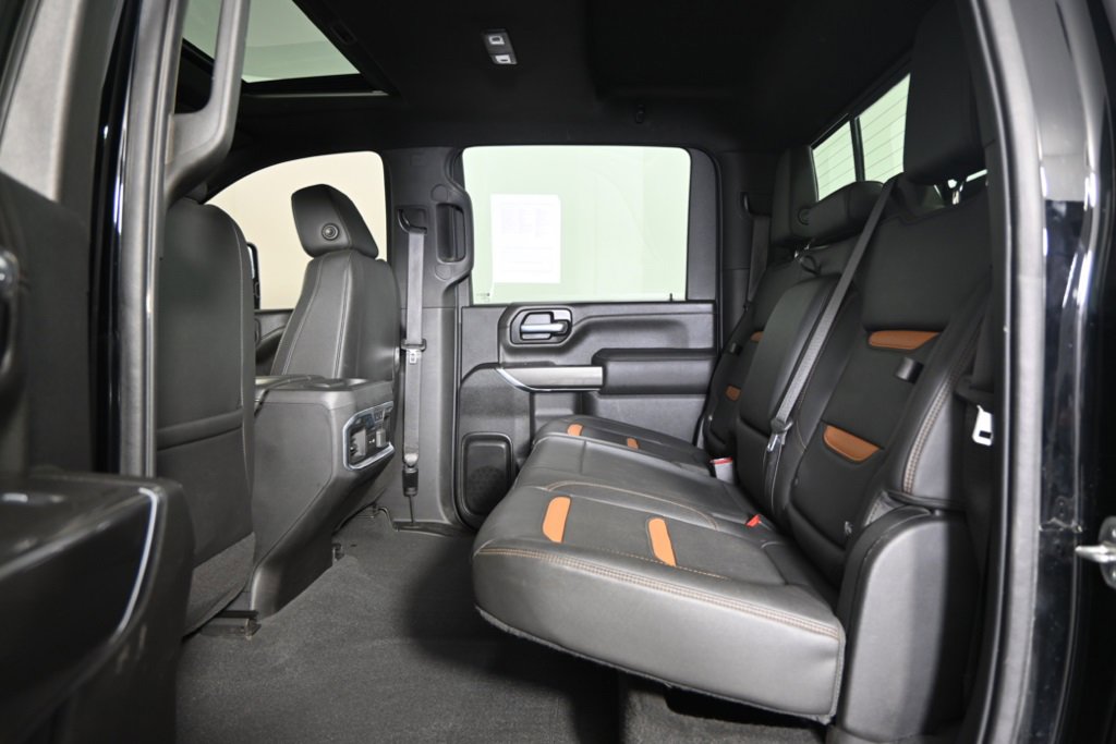 Used 2021 GMC Sierra 3500 AT4 image 18