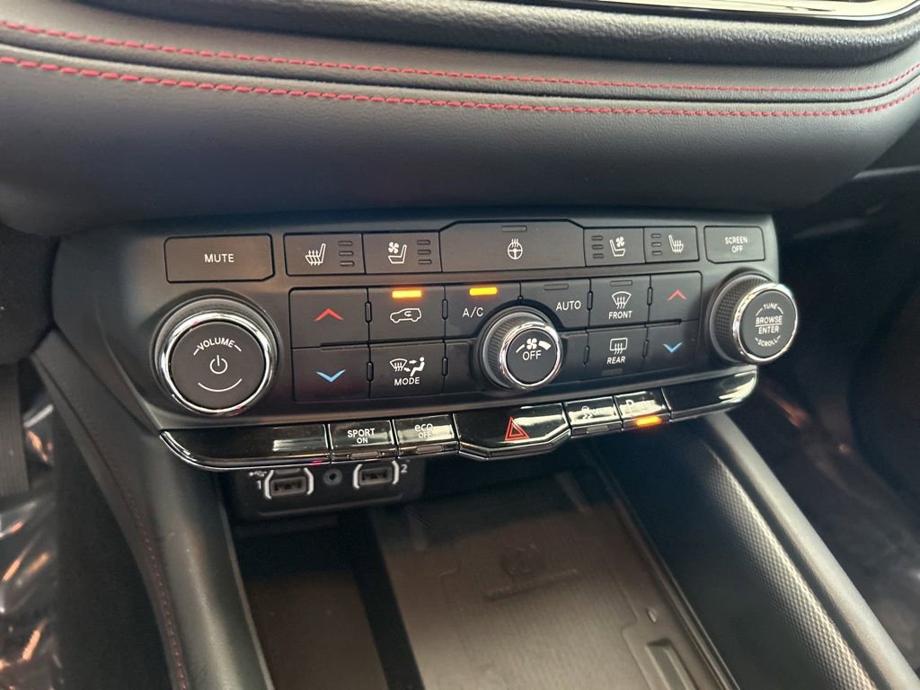 Used 2024 Dodge Durango R/T image 49