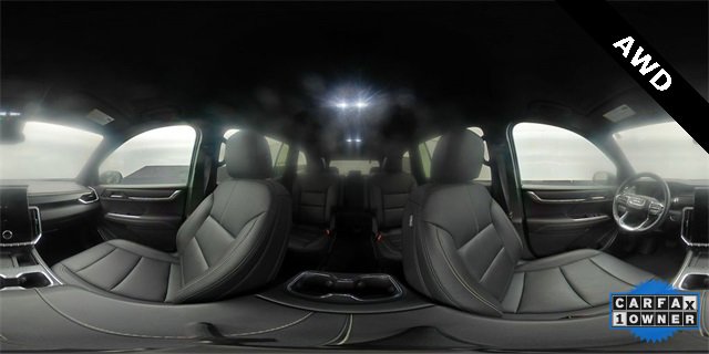 Used 2024 GMC Acadia Elevation image 29