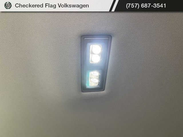 New 2025 Volkswagen Atlas SE image 54