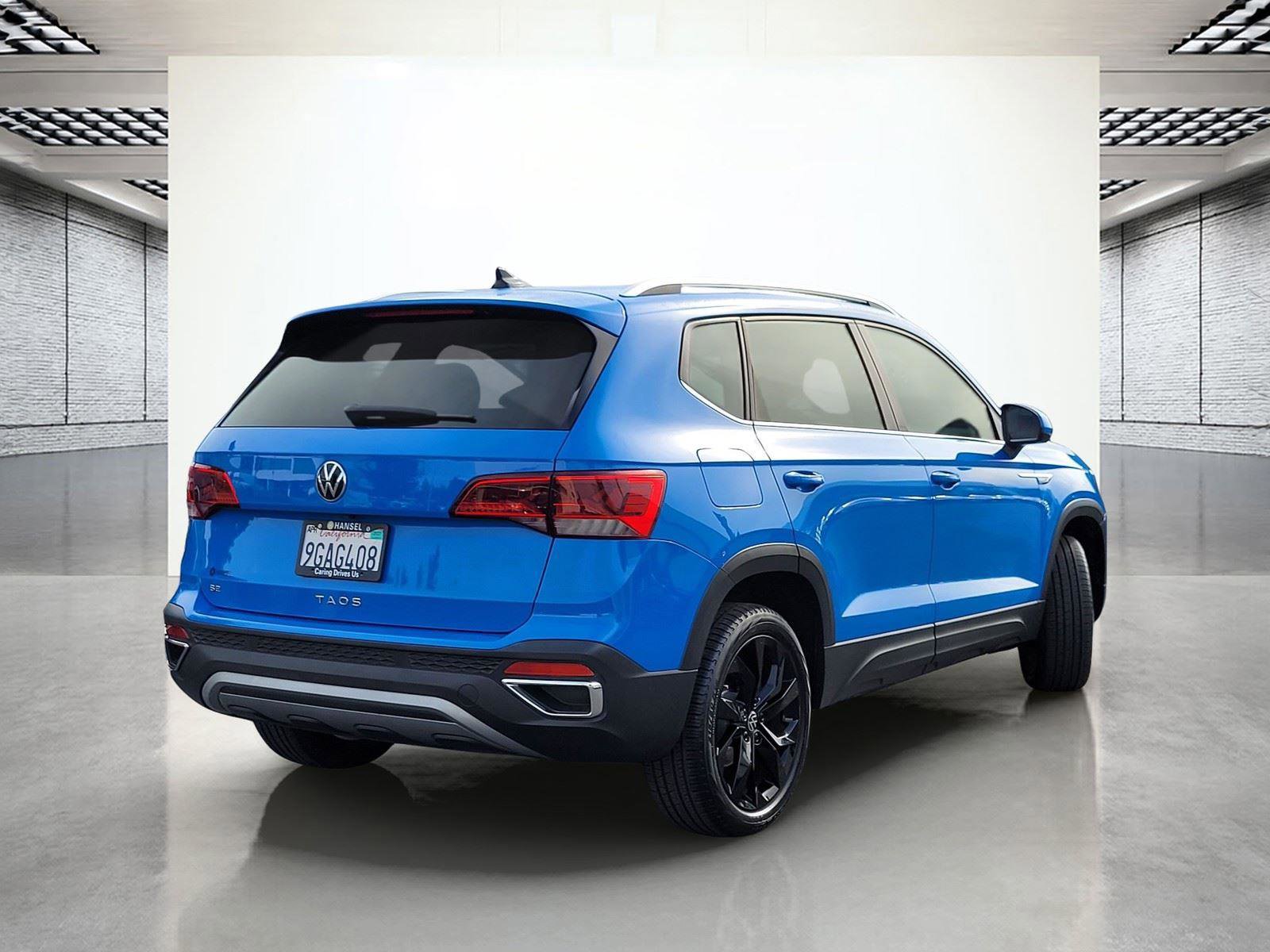 Certified 2023 Volkswagen Taos SE w/ Panoramic Sunroof Package FWD image 7