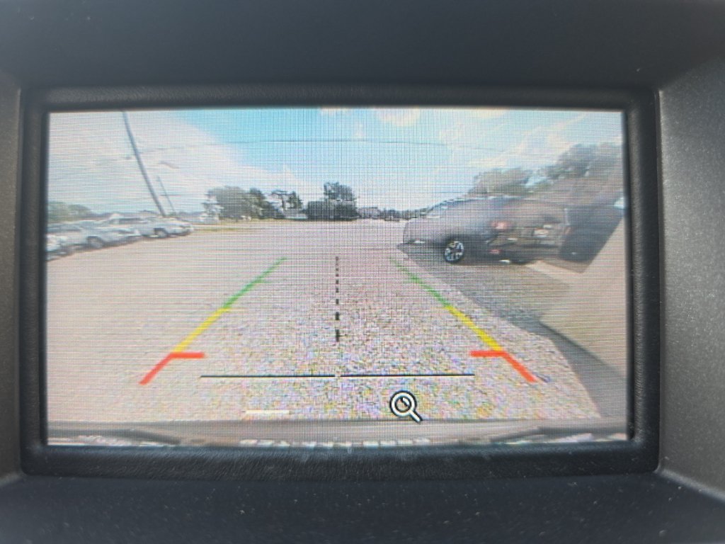 Used 2019 Ford Explorer FWD image 3