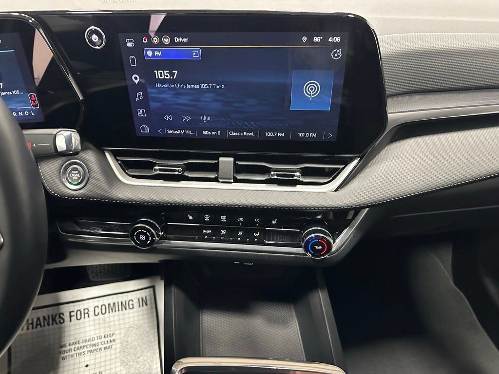 Used 2026 Chevrolet Equinox LT FWD image 25
