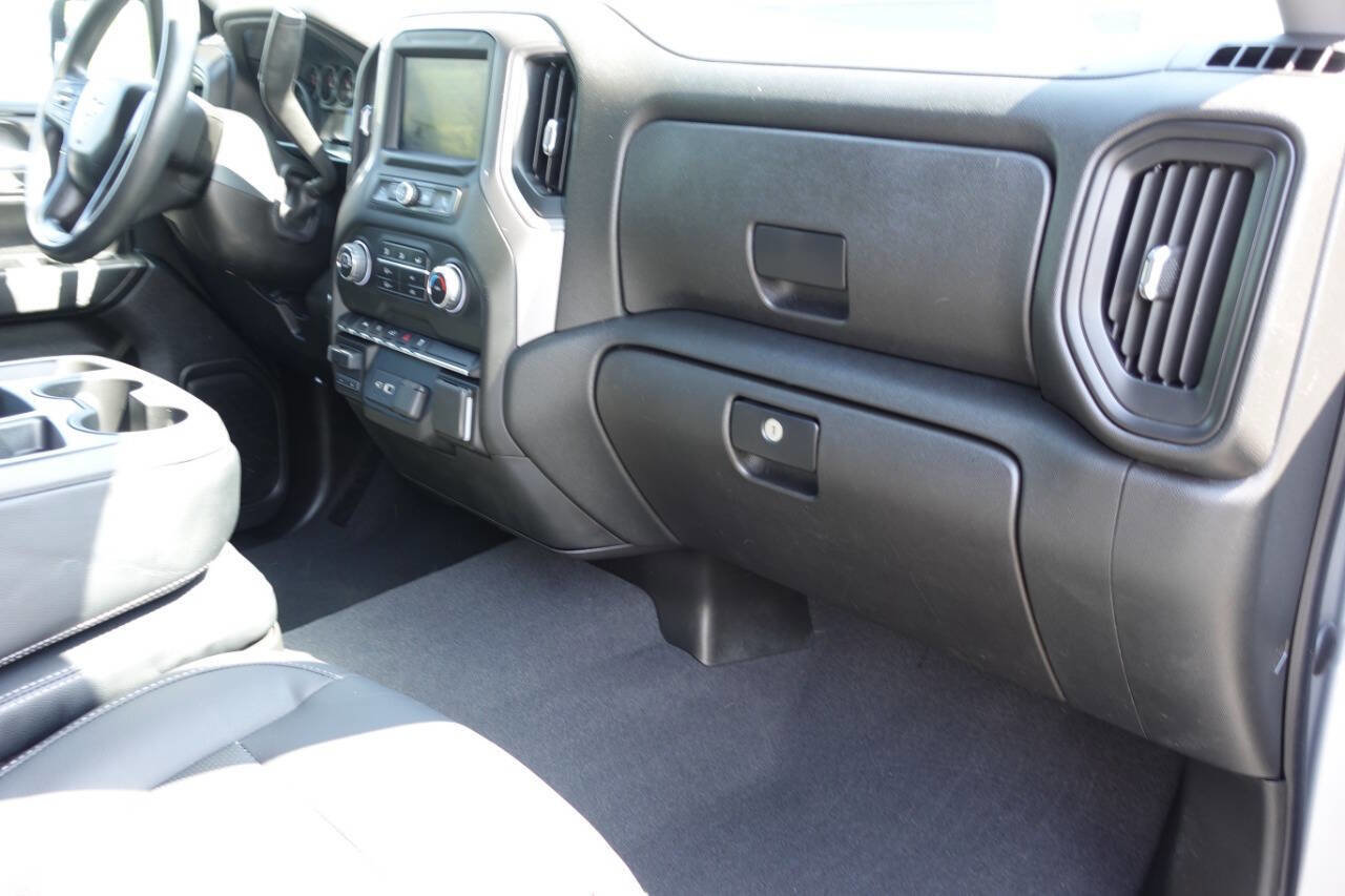Used 2023 Chevrolet Silverado 1500 Custom AWD/4WD image 38