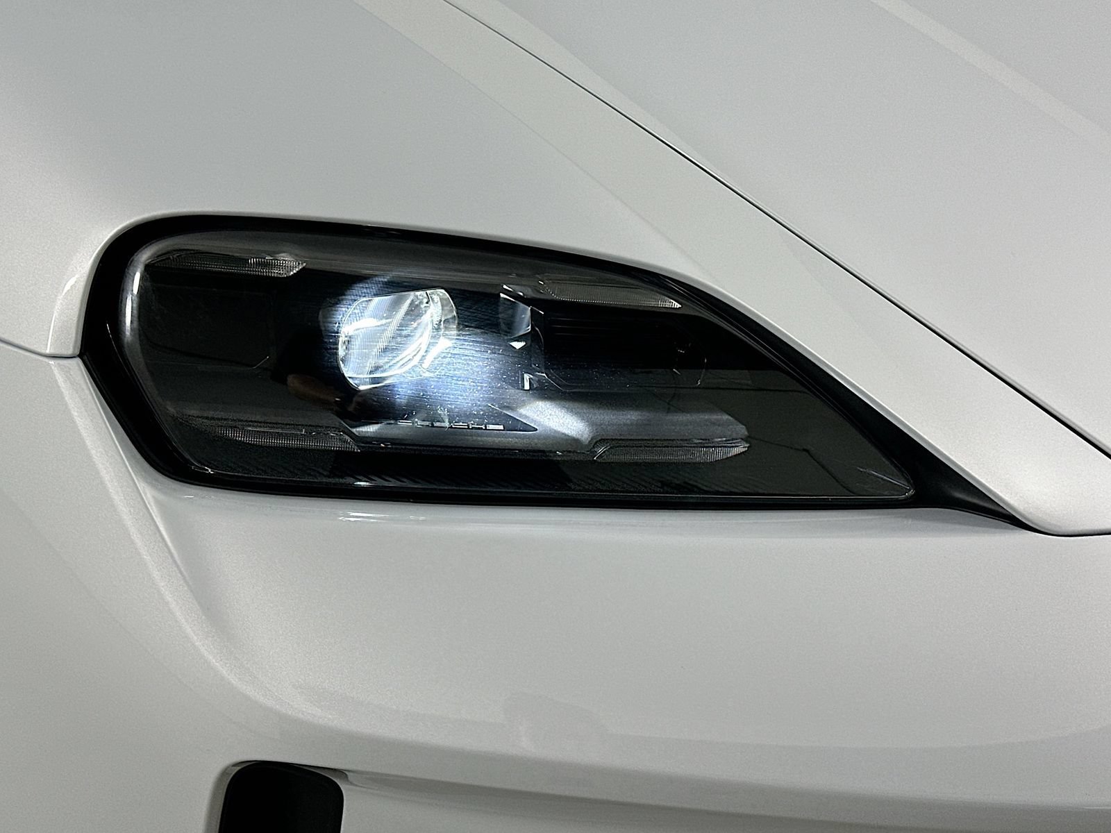 New 2026 Porsche Taycan AWD/4WD image 10