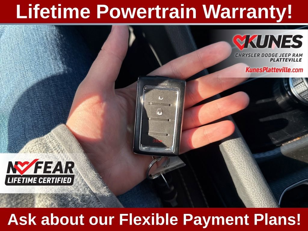 Used 2024 Jeep Grand Cherokee L Laredo AWD/4WD image 34