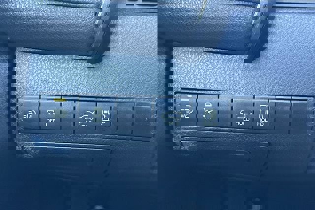 Used 2024 Toyota Camry LE image 32