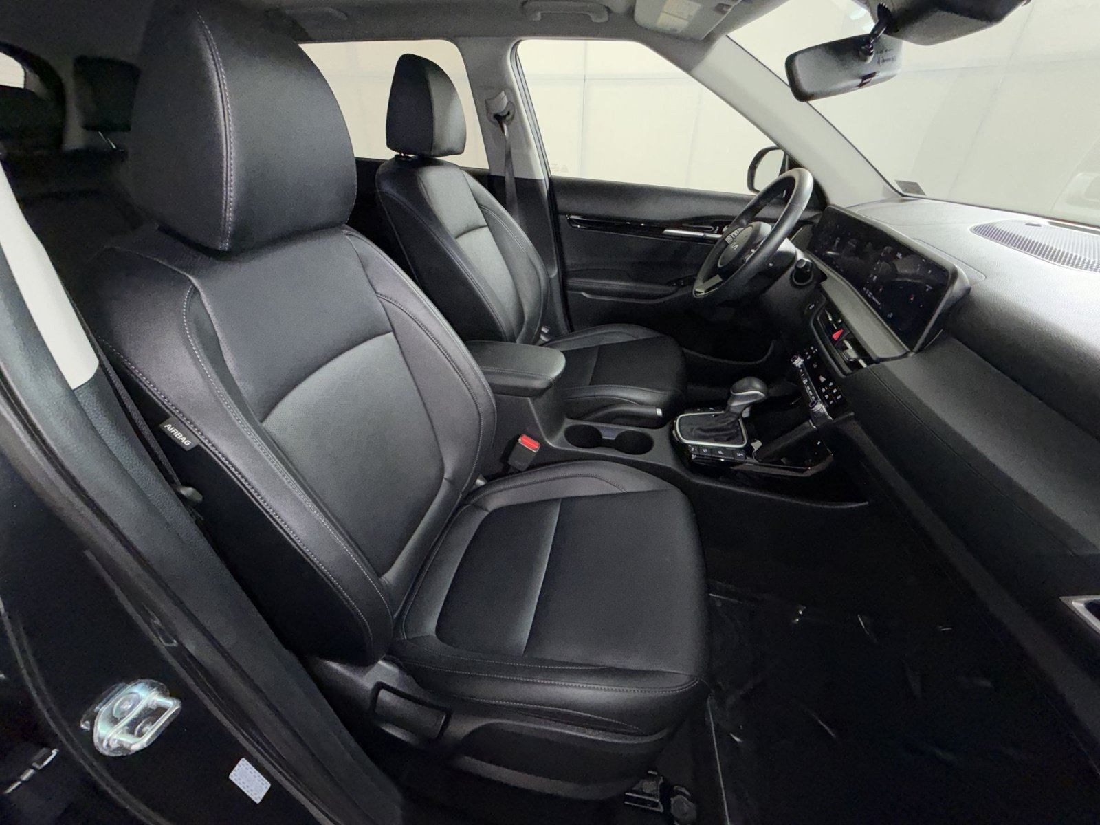 Used 2025 Kia Seltos EX w/ EX Sunroof Package AWD/4WD image 23