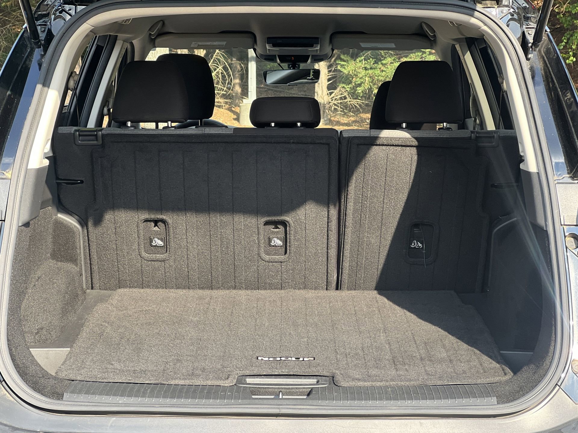 Used 2021 Nissan Rogue SV FWD image 20