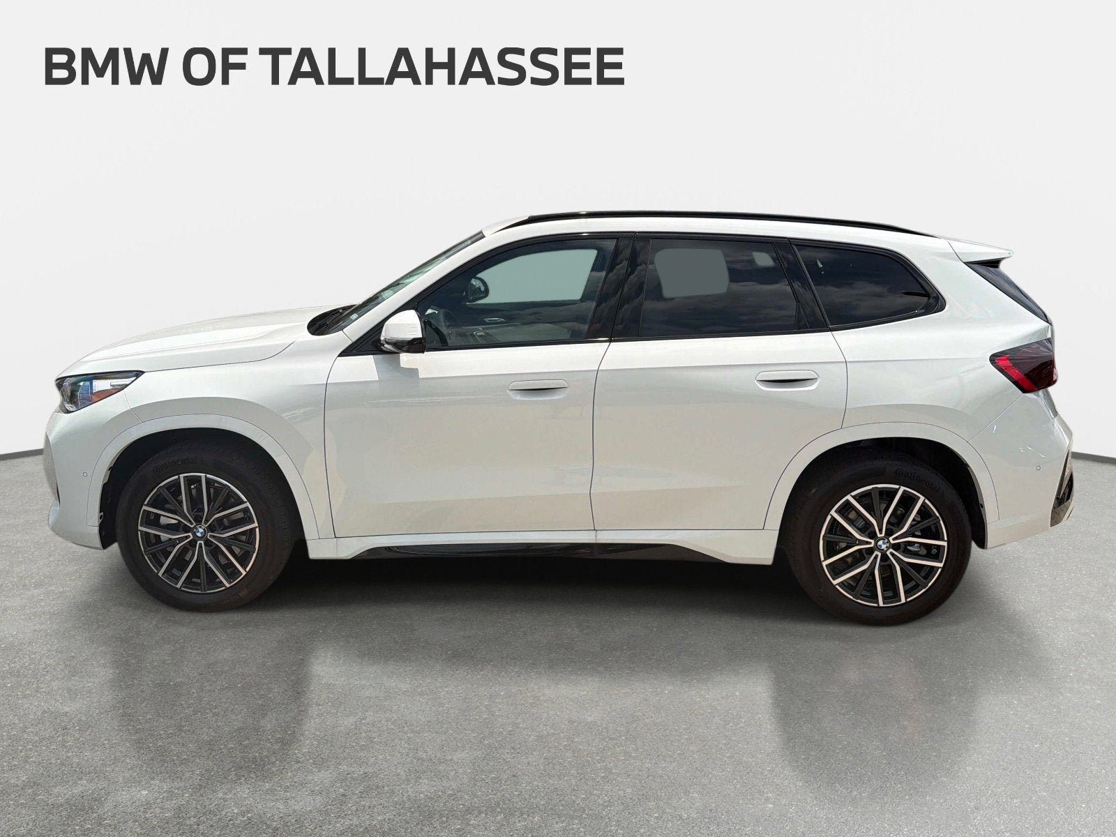 New 2026 BMW X1 xDrive28i w/ M Sport Package AWD/4WD image 8