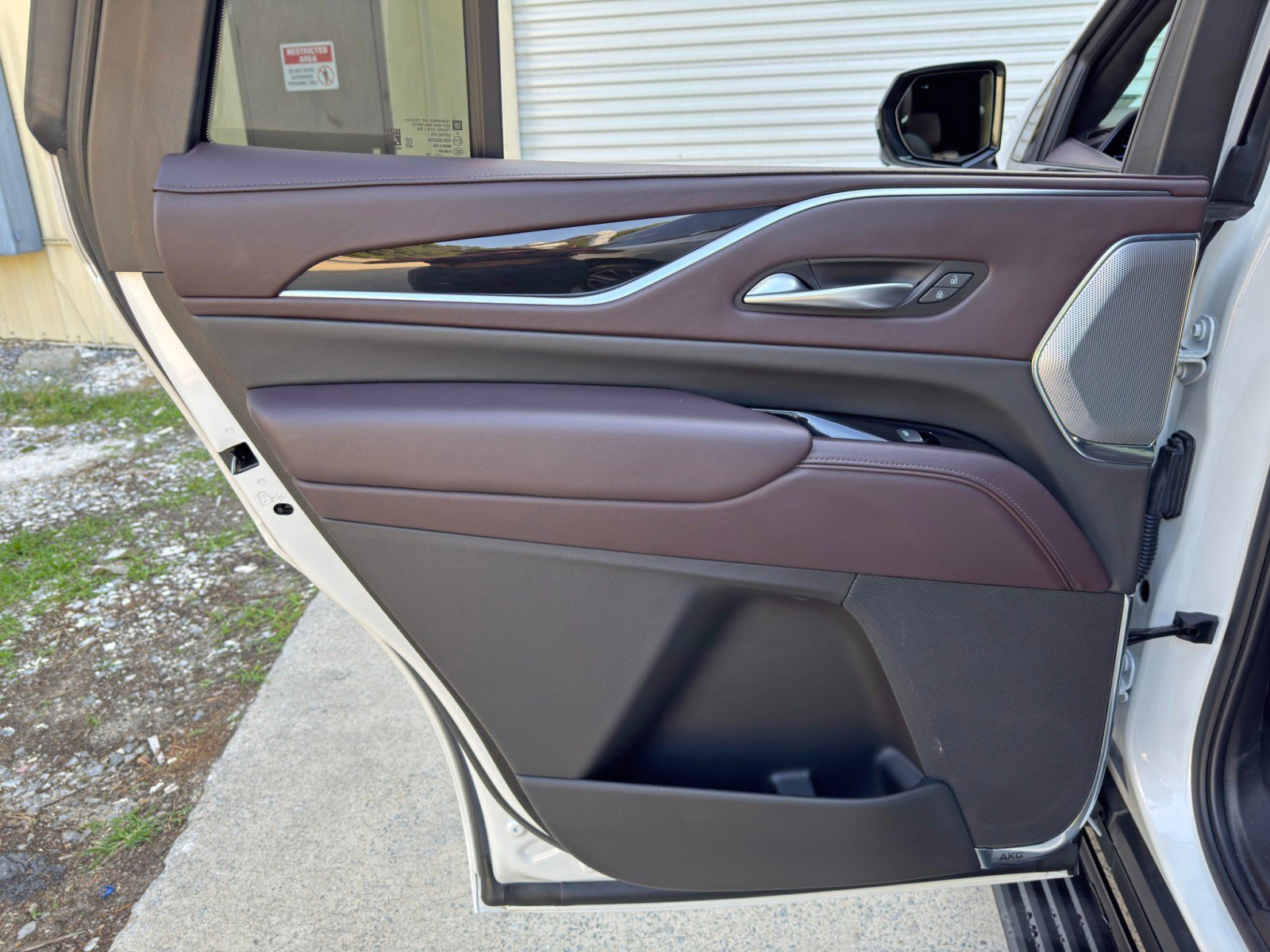 Used 2022 Cadillac Escalade Sport Platinum AWD/4WD image 51