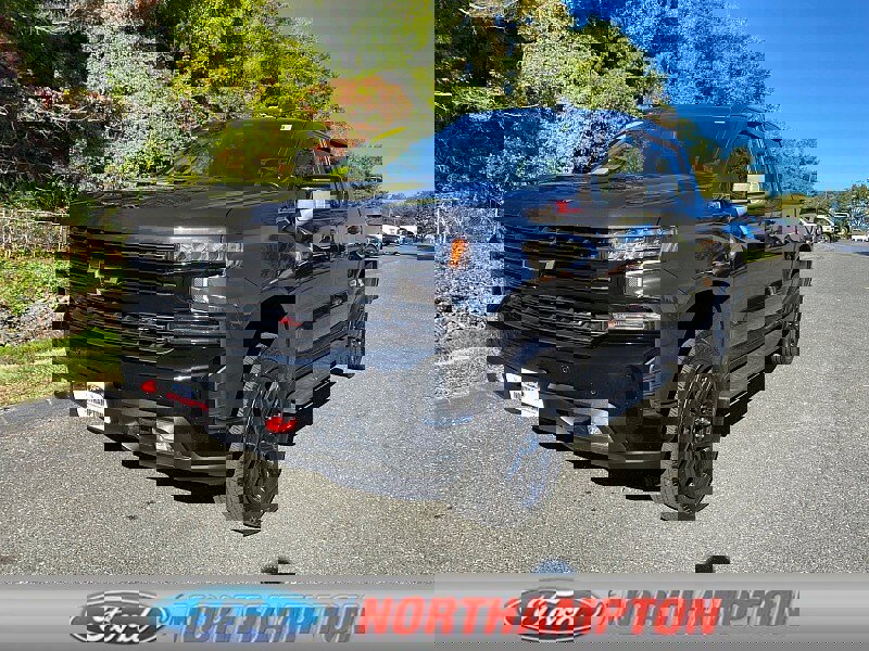 Used 2022 Chevrolet Silverado 1500 LT Trail Boss w/ LT Trail Boss Premium Package