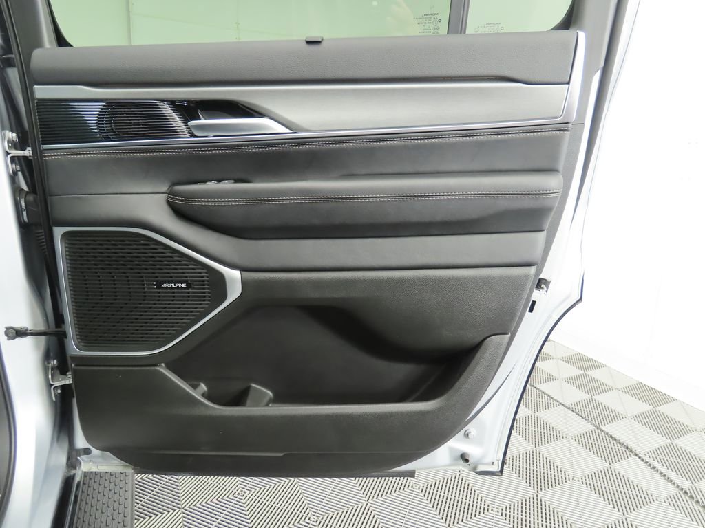 Used 2024 Jeep Wagoneer Series II w/ Convenience Group I image 27