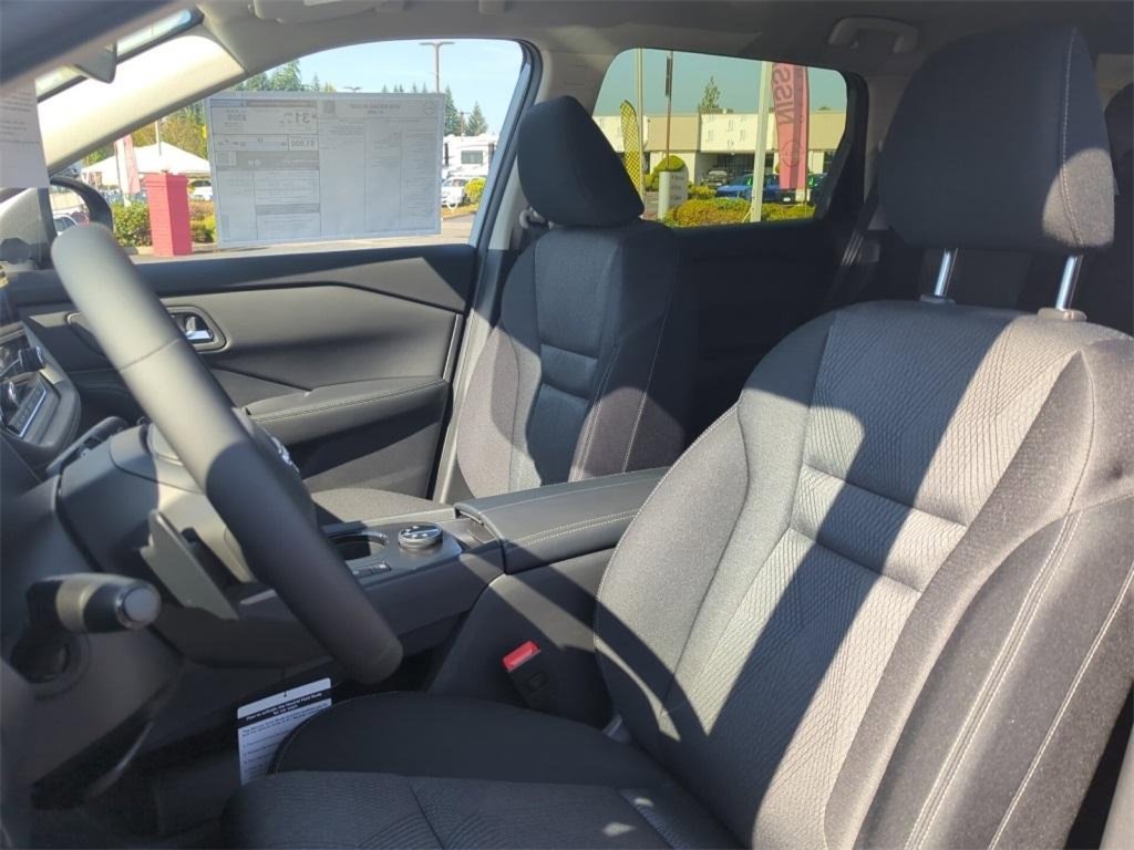 New 2026 Nissan Rogue SV image 17