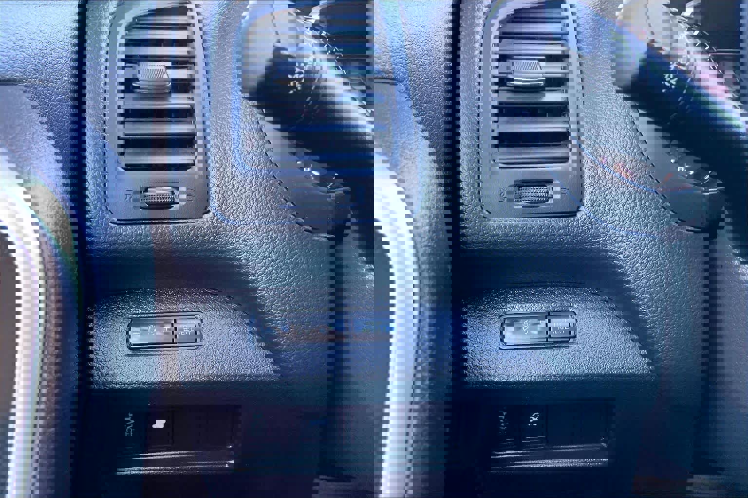 Used 2013 Nissan Altima 2.5 S image 32