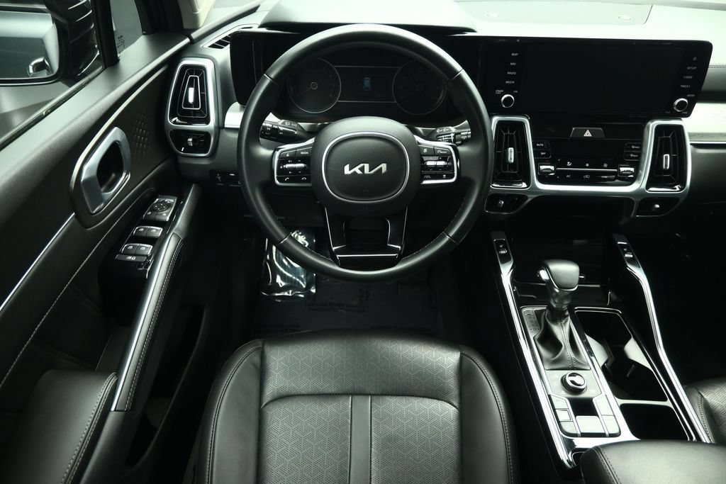 Used 2022 Kia Sorento SX AWD/4WD image 33
