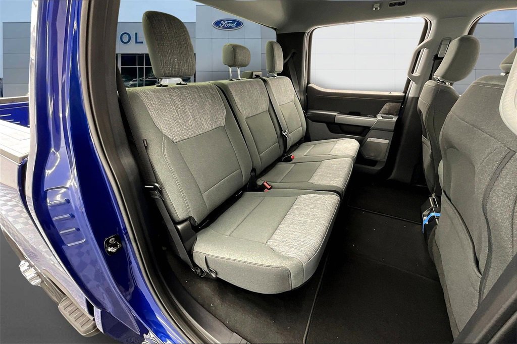 New 2026 Ford F250 XLT w/ XLT Premium Package image 10