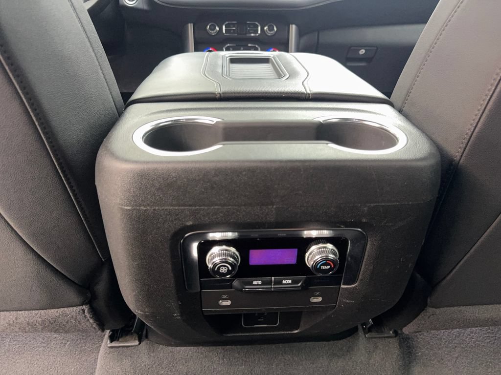 Used 2024 GMC Yukon SLT RWD image 78
