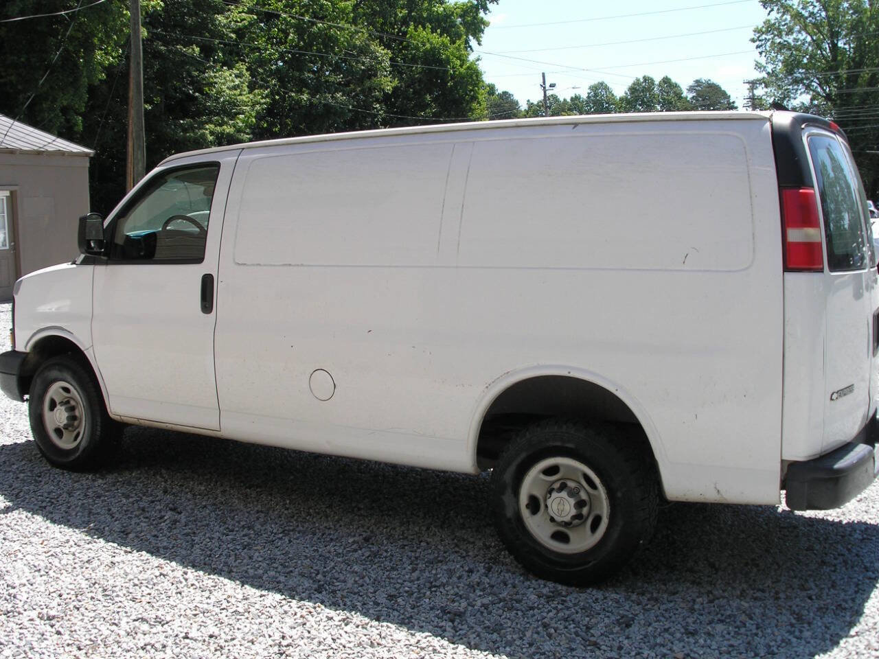 Used 2007 Chevrolet Express 2500 image 5