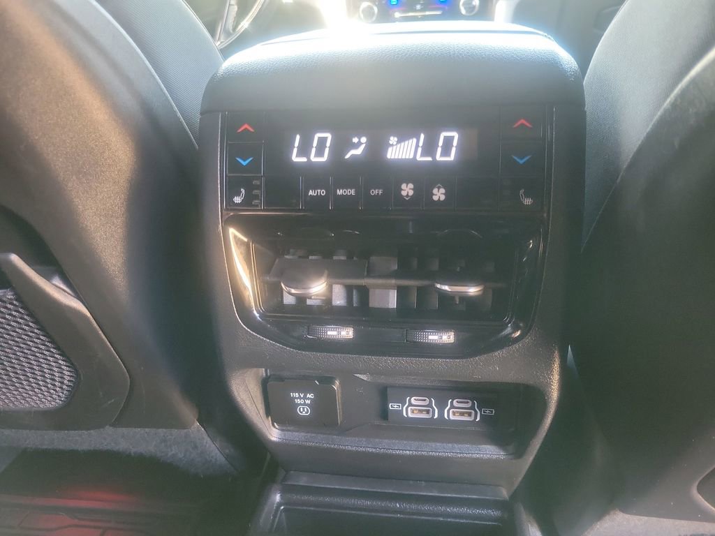 Used 2021 Jeep Grand Cherokee L Overland w/ Advanced Protech Group III image 40