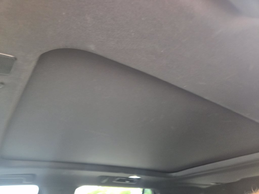 Used 2023 Chevrolet Tahoe Premier AWD/4WD image 11