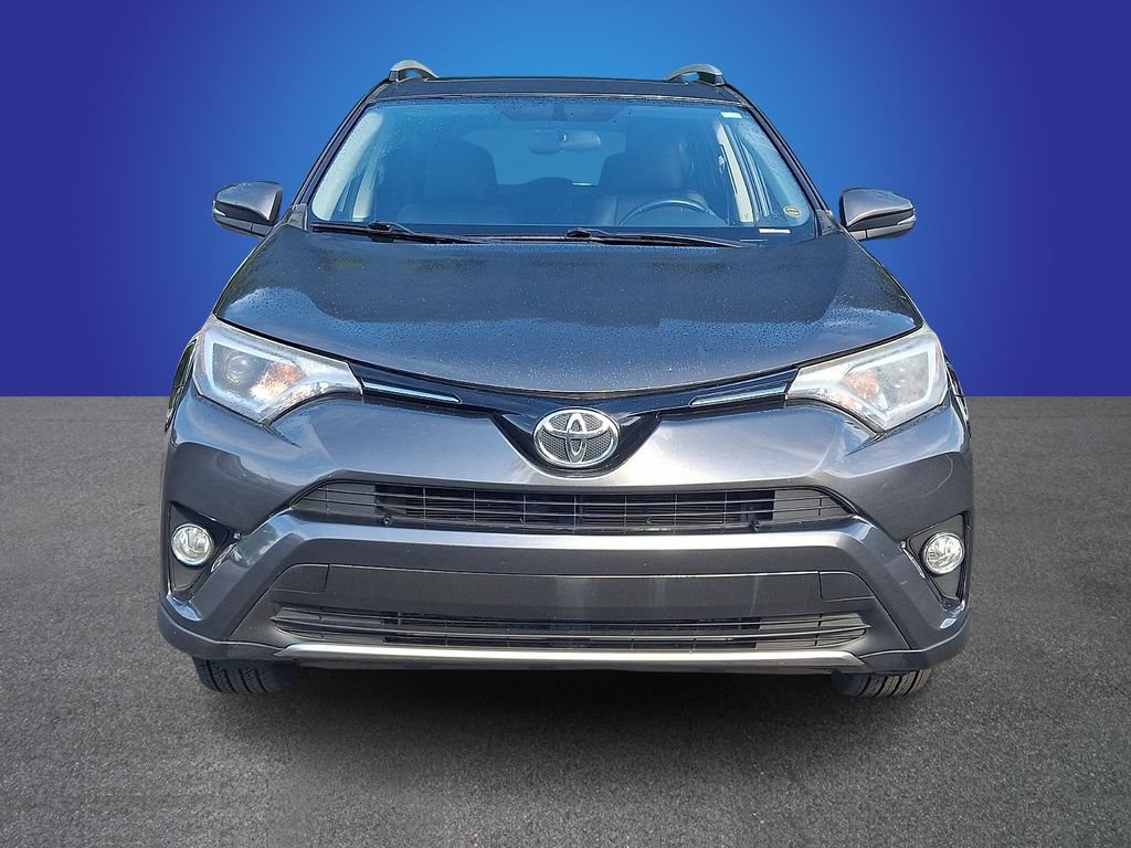 Used 2016 Toyota RAV4 XLE w/ Preferred Accessory Package FWD image 2
