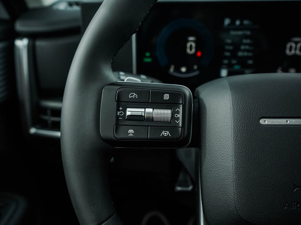 New 2026 Hyundai Santa Fe SE image 21