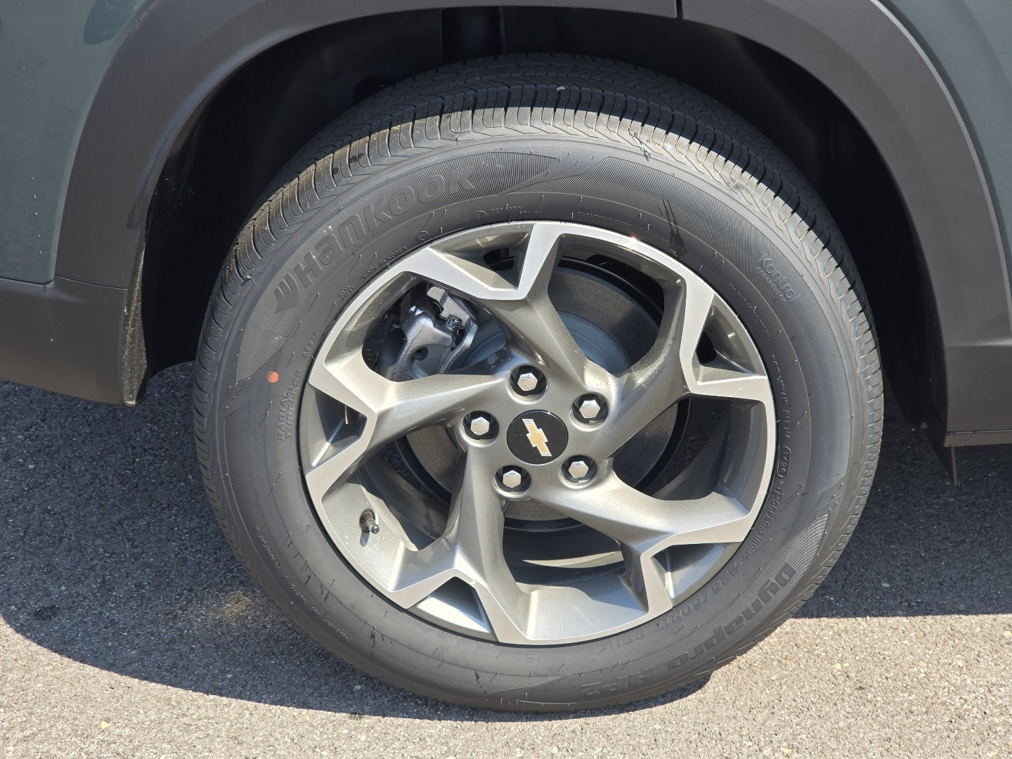 New 2026 Chevrolet Trax LT FWD image 7