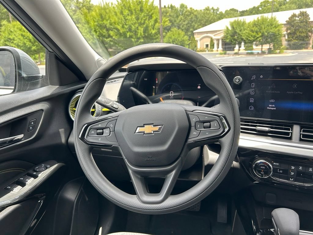 New 2026 Chevrolet Trax LT FWD image 19