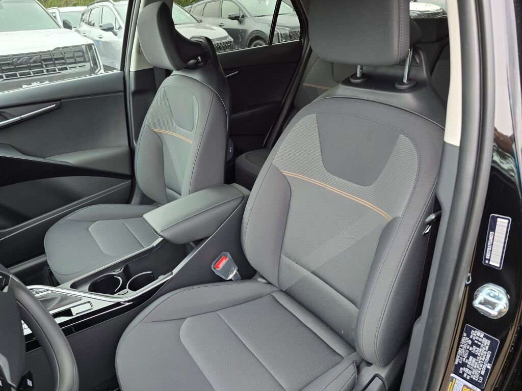 New 2026 Kia Niro LX FWD image 20