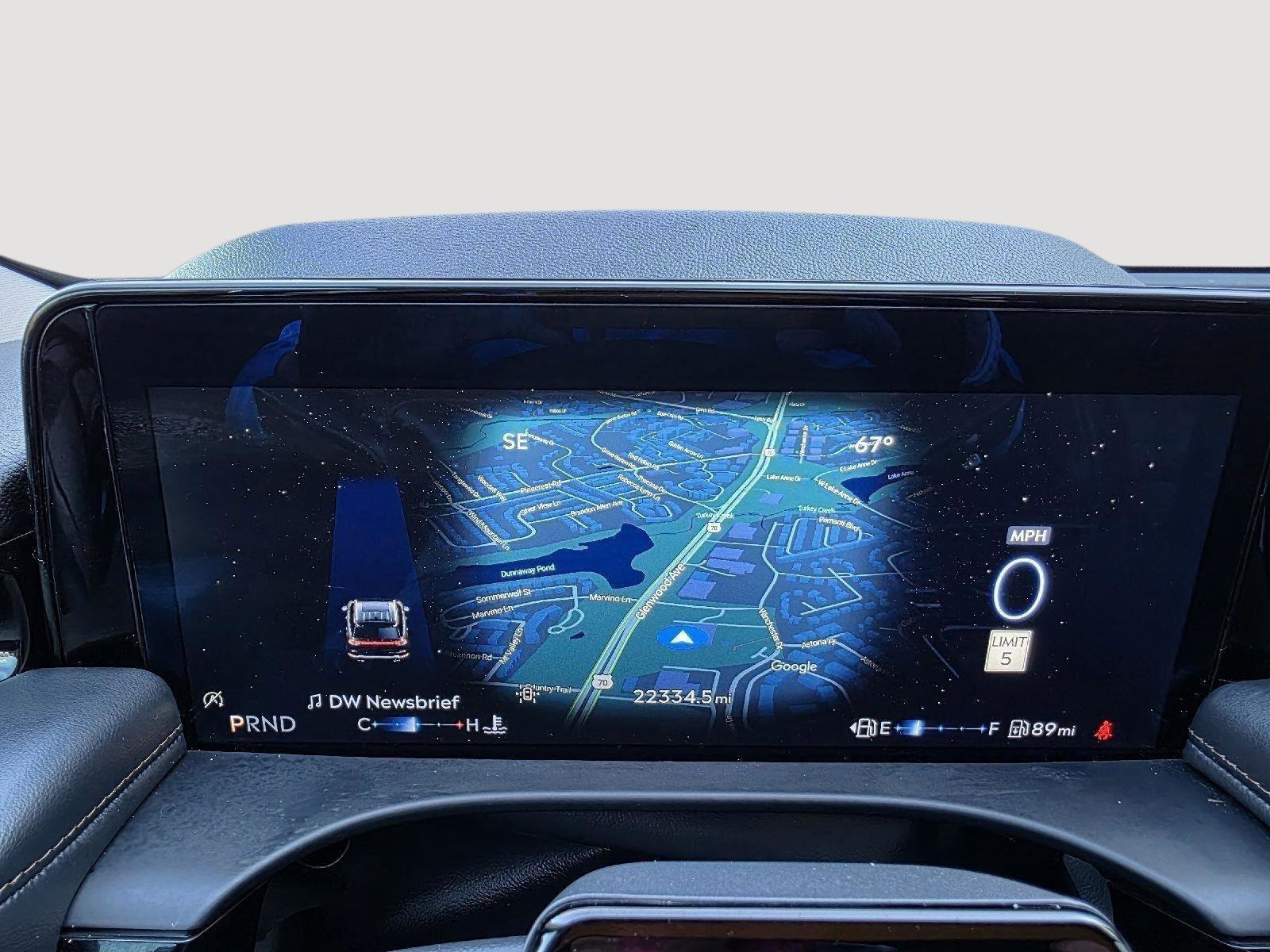 Used 2025 Lincoln Aviator Reserve w/ Equipment Group 201A image 10