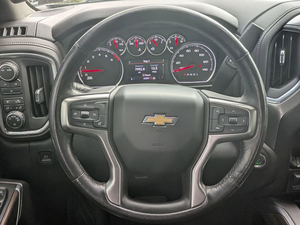 Used 2022 Chevrolet Silverado 2500 LT w/ Convenience Package AWD/4WD image 12