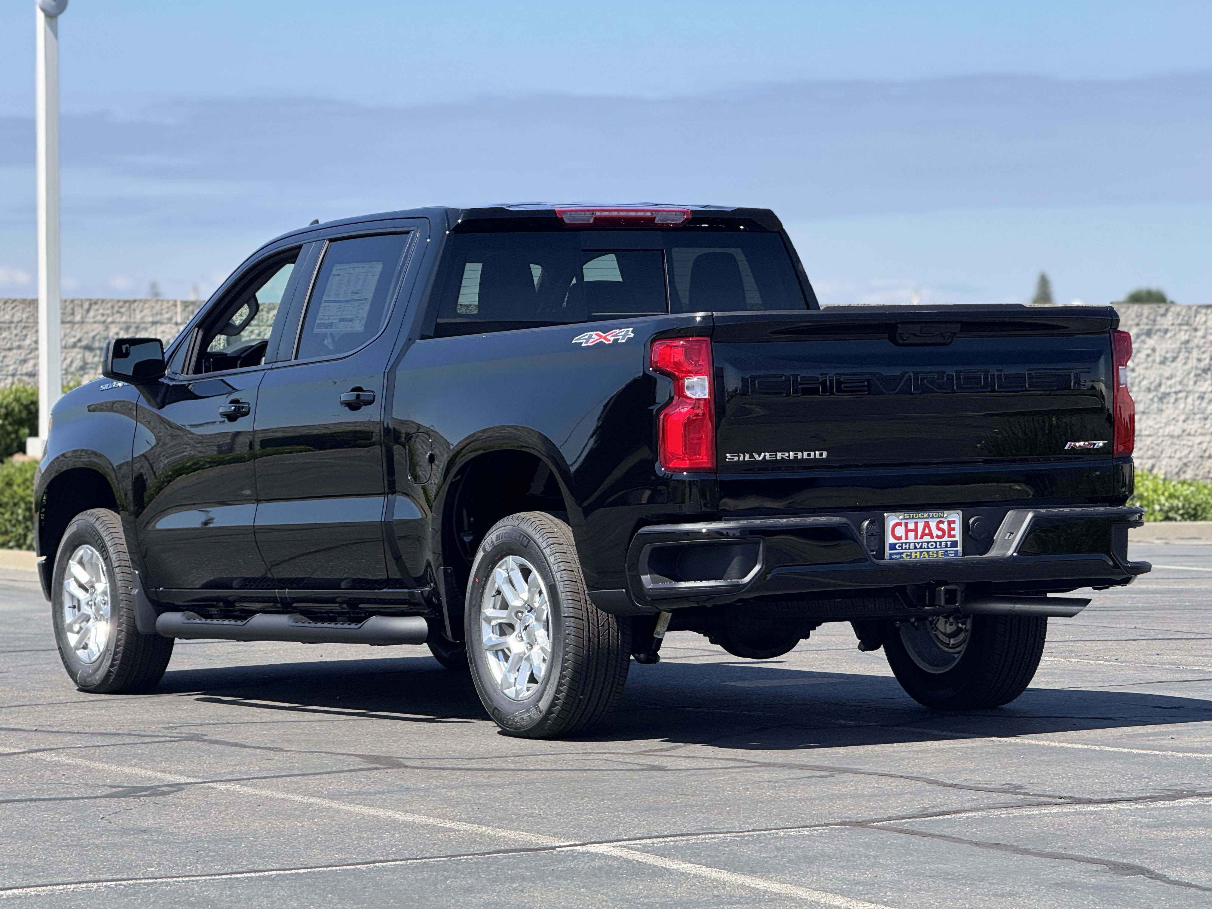 New 2026 Chevrolet Silverado 1500 RST w/ Convenience Package II AWD/4WD image 5