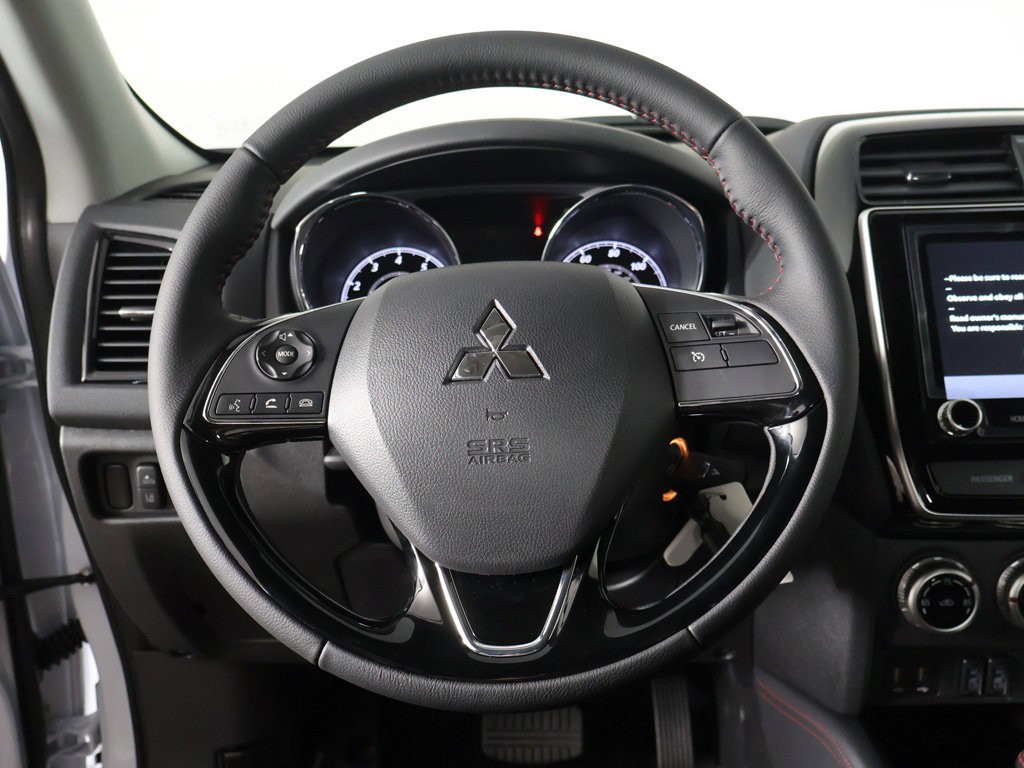 New 2027 Mitsubishi Outlander Sport LE FWD image 31