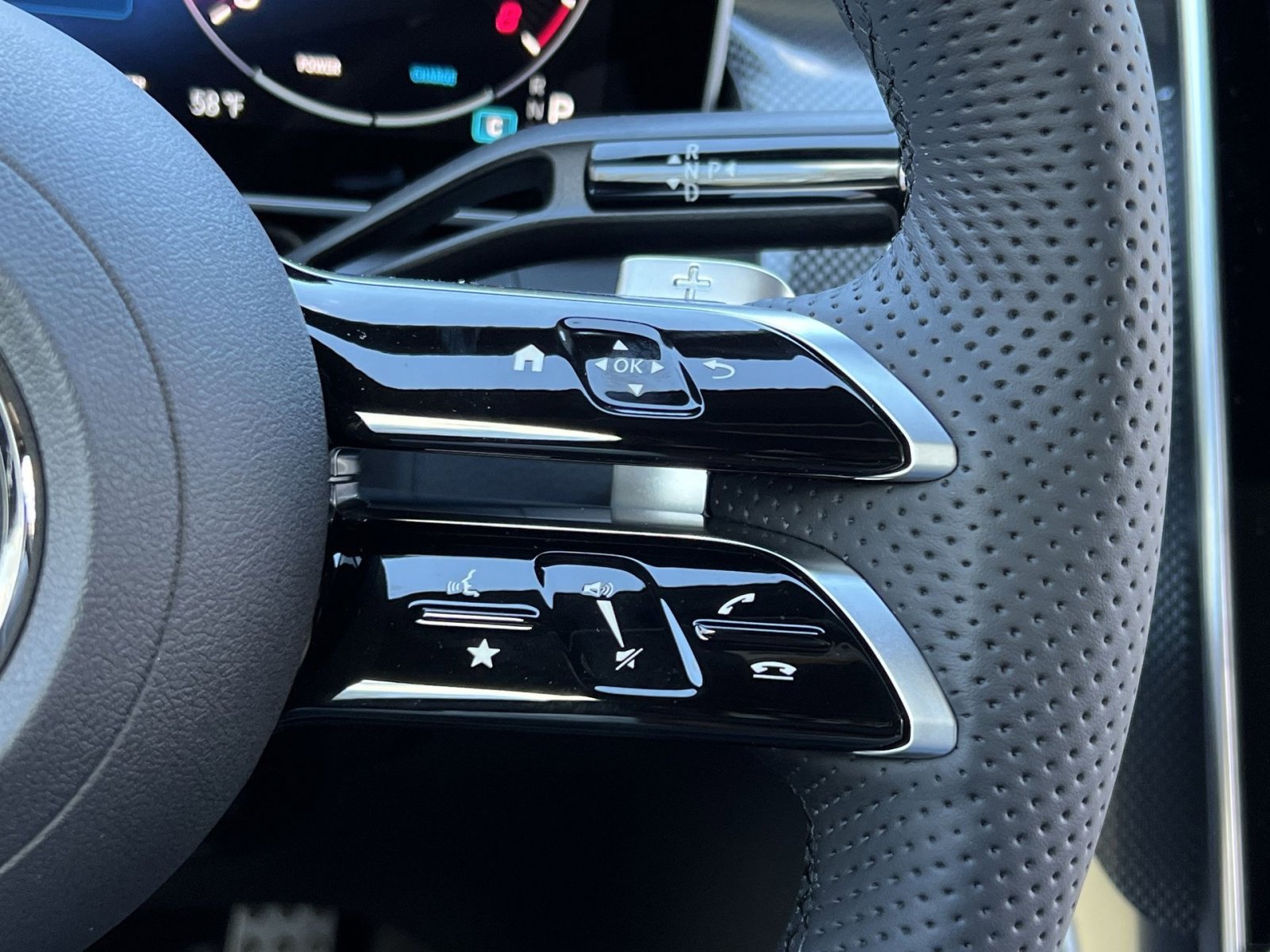 New 2026 Mercedes-Benz GLC 300 4MATIC image 29