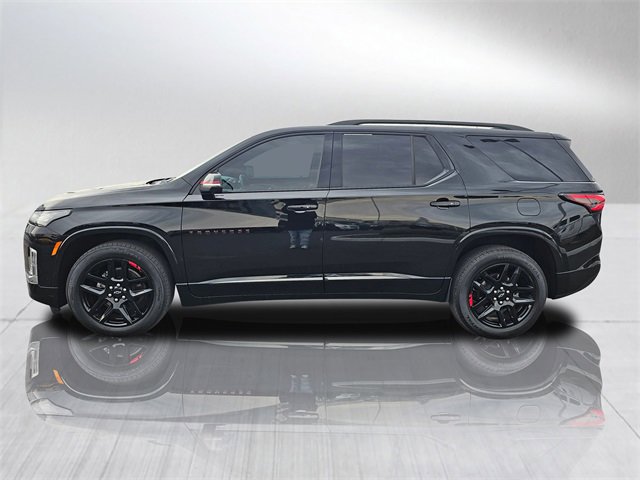 Used 2023 Chevrolet Traverse Premier w/ Redline Edition image 3