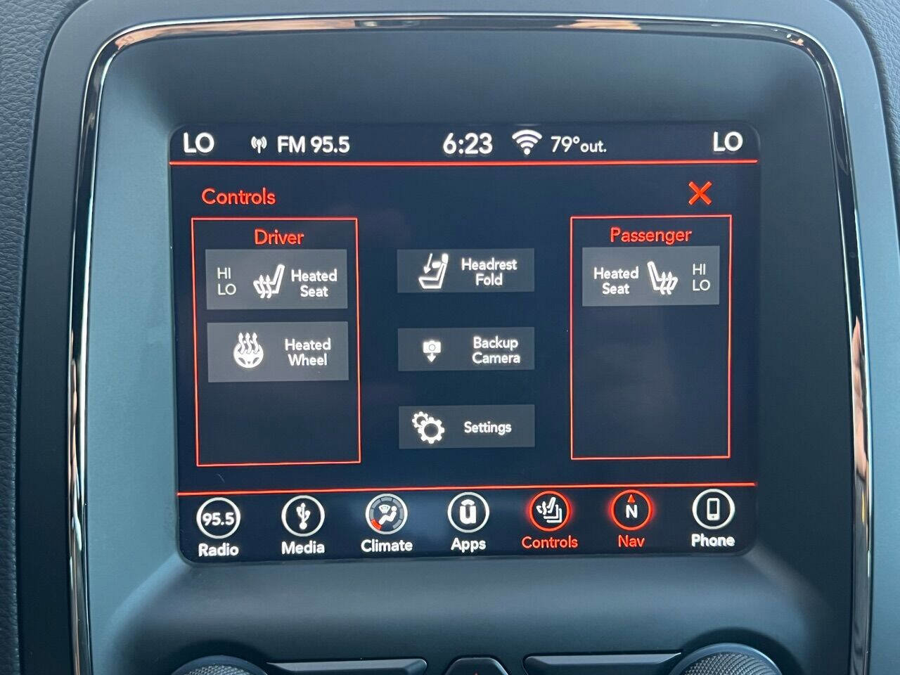 Used 2019 Dodge Durango R/T w/ Technology Group image 32