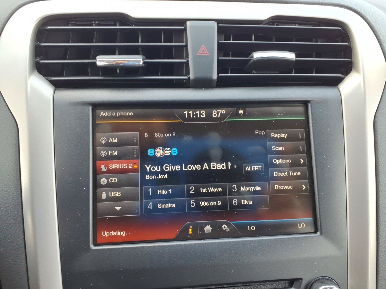 Used 2015 Ford Fusion SE w/ Equipment Group 202A FWD image 16
