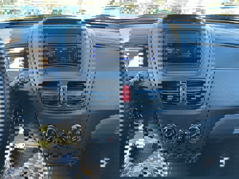 Used 2003 Suzuki Aerio GS image 19