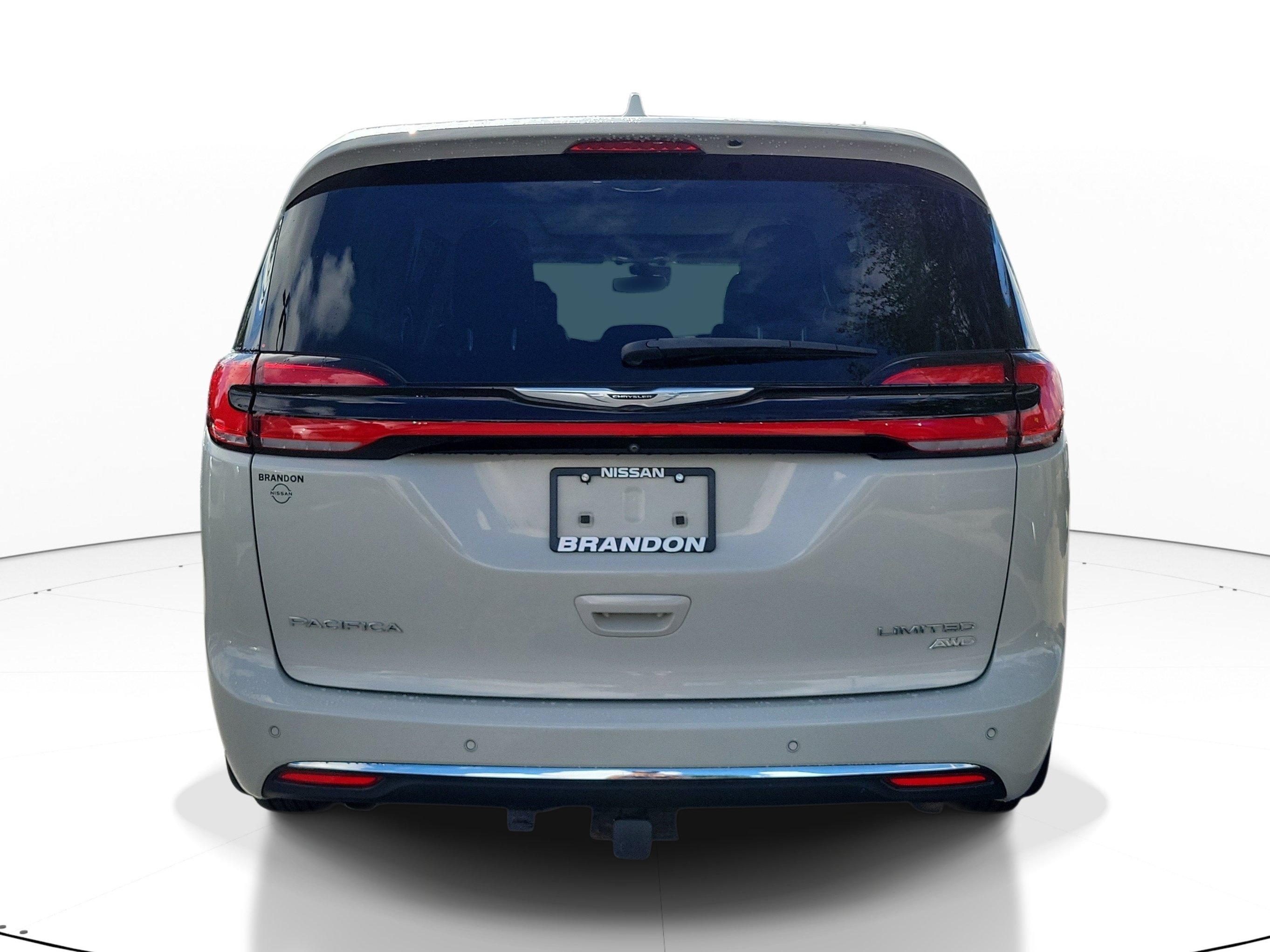 Used 2021 Chrysler Pacifica Limited w/ Uconnect Theater Family Group AWD/4WD image 6