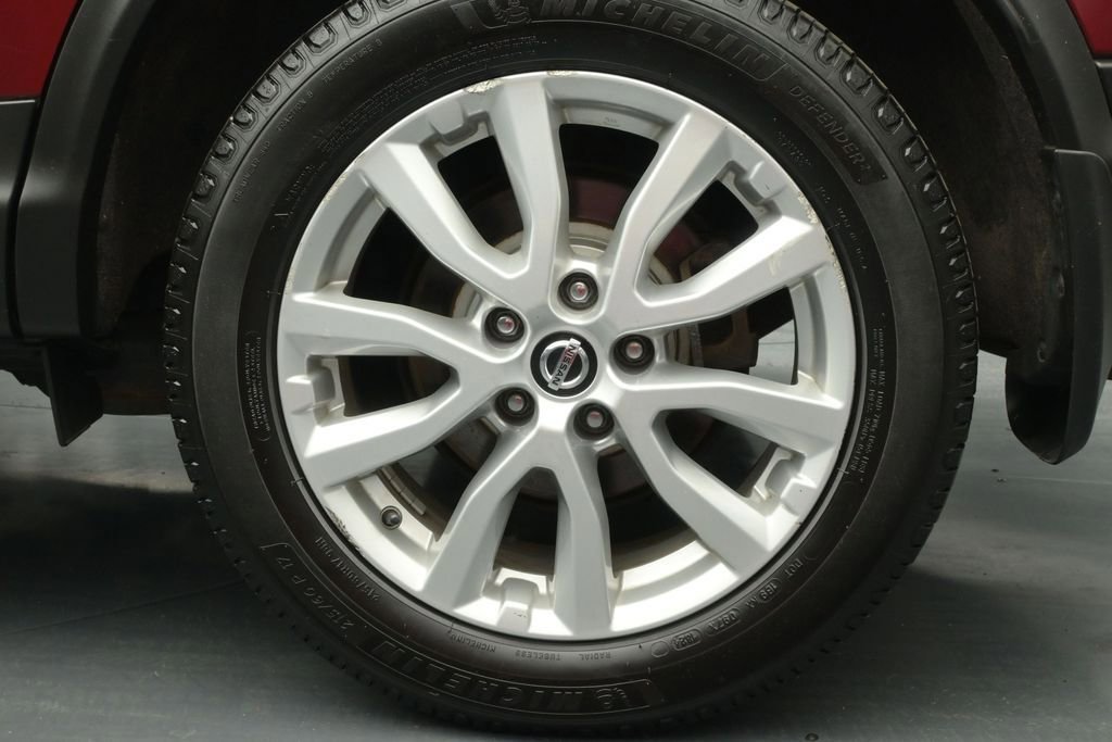 Certified 2022 Nissan Rogue Sport SV AWD/4WD image 14