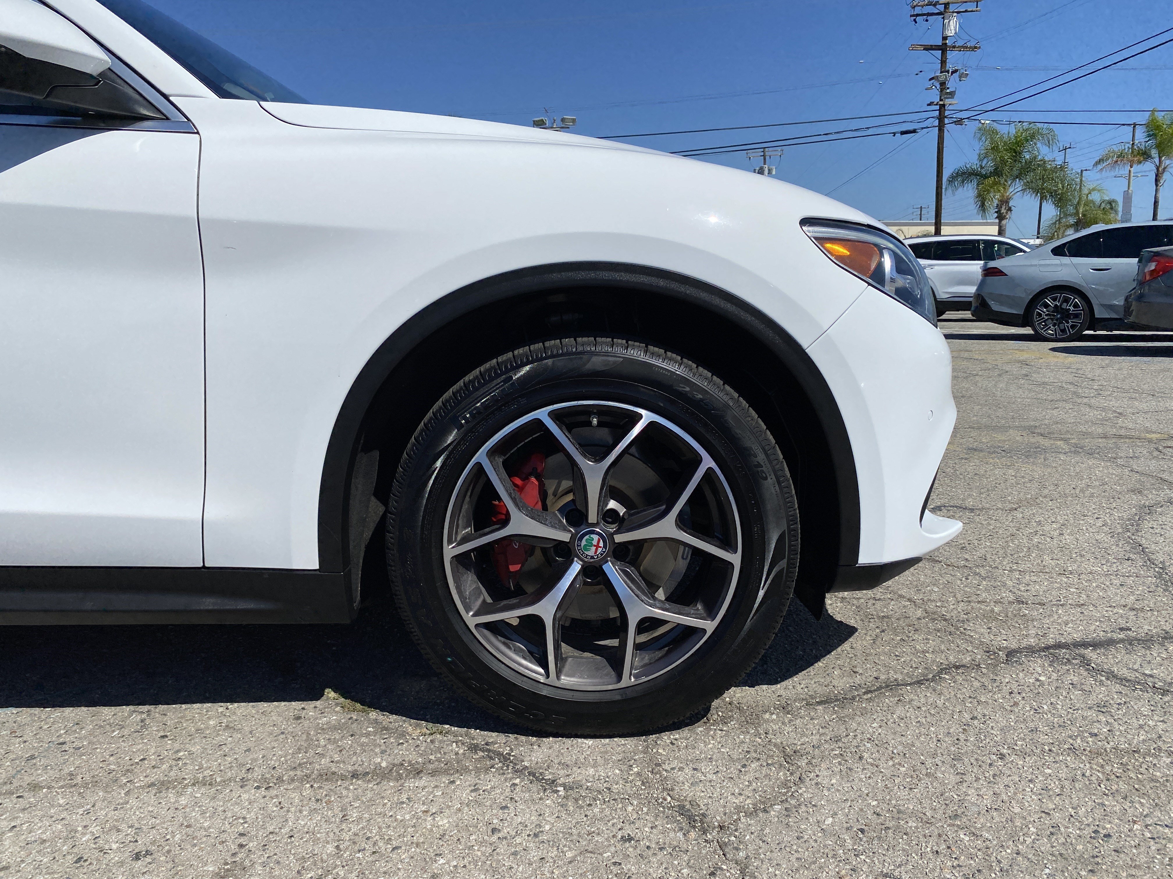 Used 2019 Alfa Romeo Stelvio Ti AWD/4WD image 32