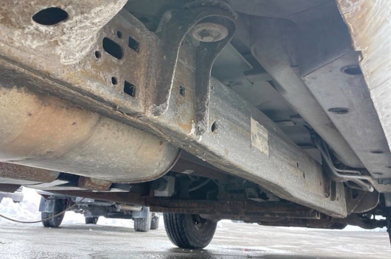 Used 2012 GMC Savana 3500 LS w/ Power Package image 7