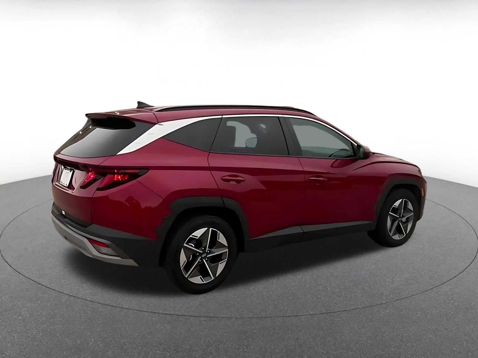 Used 2025 Hyundai Tucson SEL FWD image 14