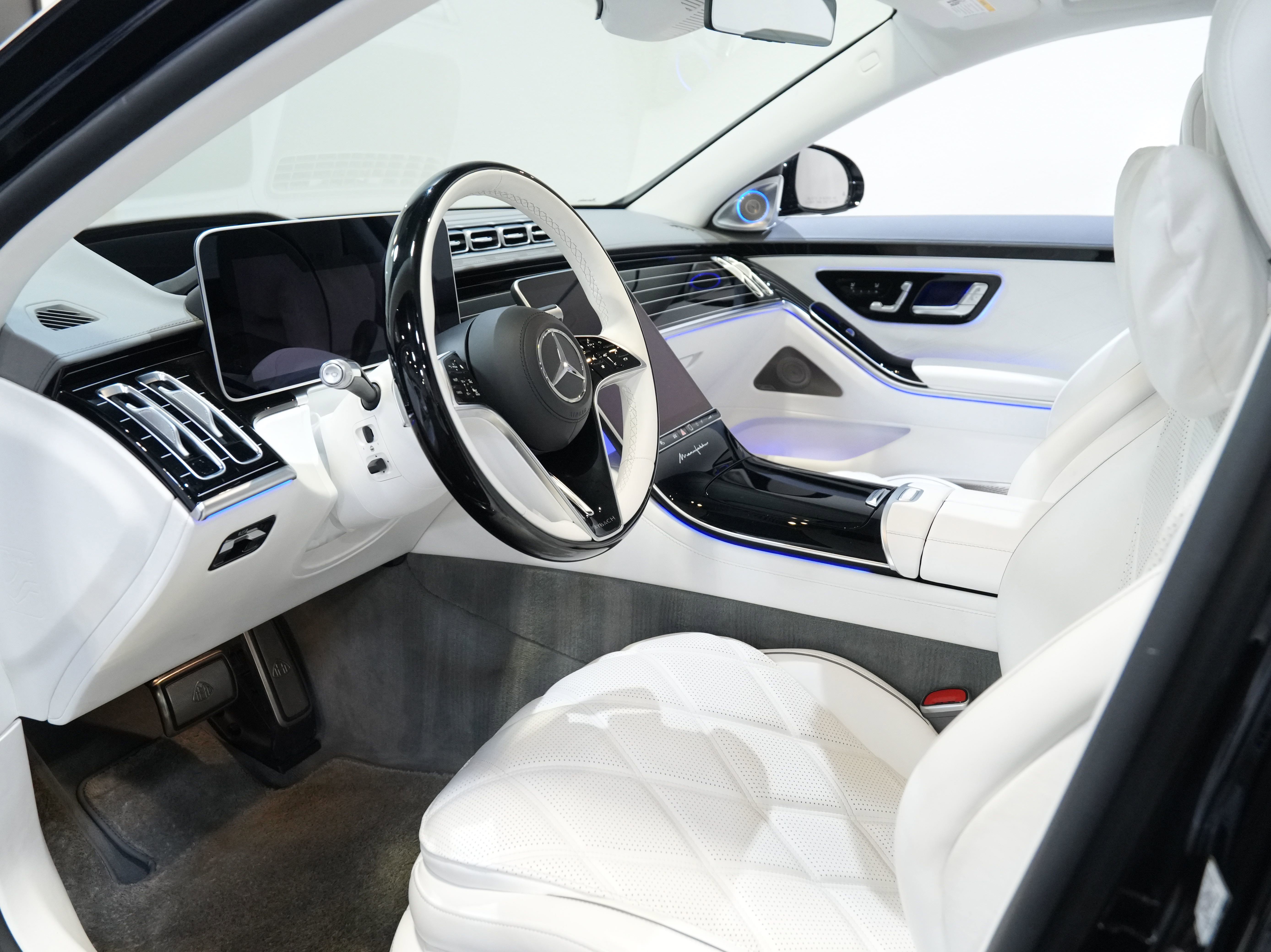 Used 2022 Mercedes-Benz Maybach S 580 4MATIC image 33